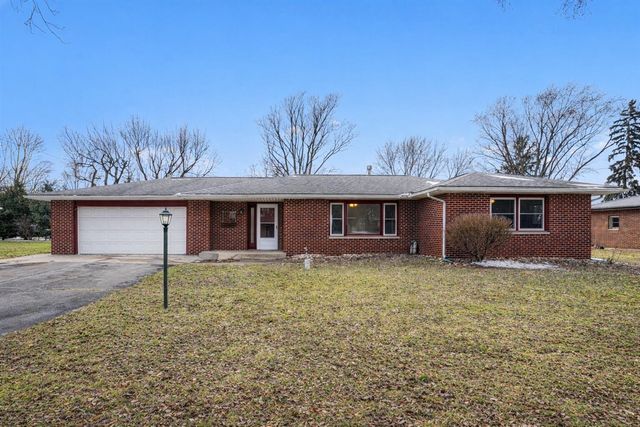 64588 W North Park Drive, Constantine, MI 49042