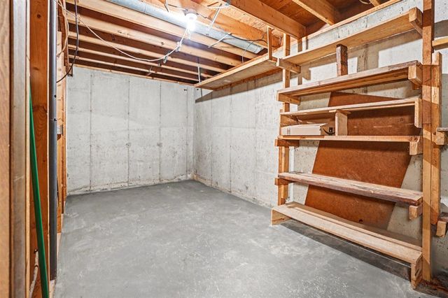 64588 W North Park Drive, Constantine, MI 49042