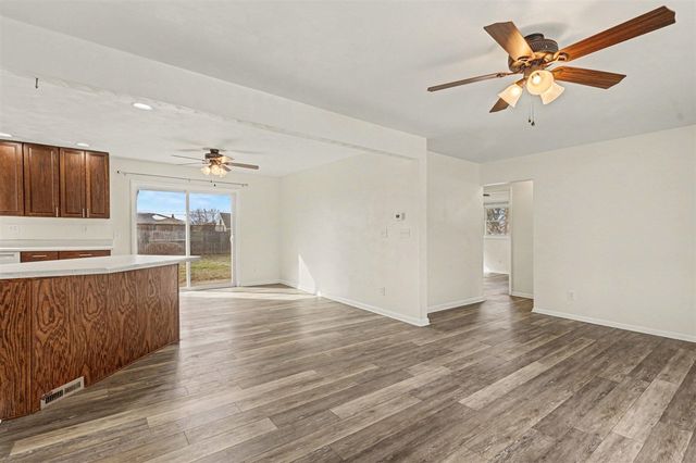 64588 W North Park Drive, Constantine, MI 49042