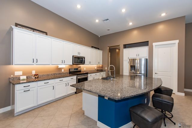 2770 S Twilight Ave, Yuma, AZ 85365