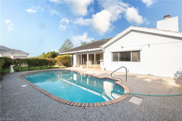 3521 SE 22nd AVE, Cape Coral, FL 33904