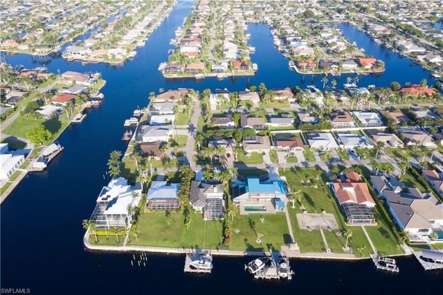 3521 SE 22nd AVE, Cape Coral, FL 33904