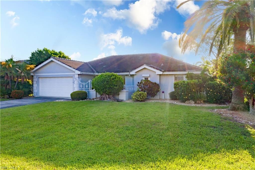 3521 SE 22nd AVE, Cape Coral, FL 33904