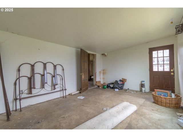 478 E 32ND Ave, Eugene, OR 97405