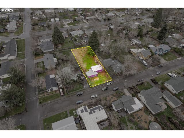 478 E 32ND Ave, Eugene, OR 97405