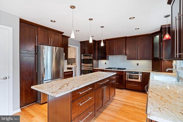 8 WENDOVER CT, Stafford, VA 22554