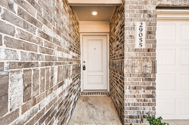 29055 Rolling Tundra Way, Hockley, TX 77447