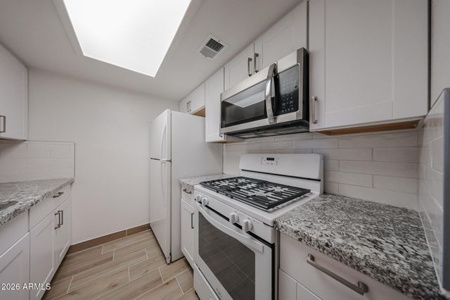1622 E Campbell Avenue J, Phoenix, AZ 85016