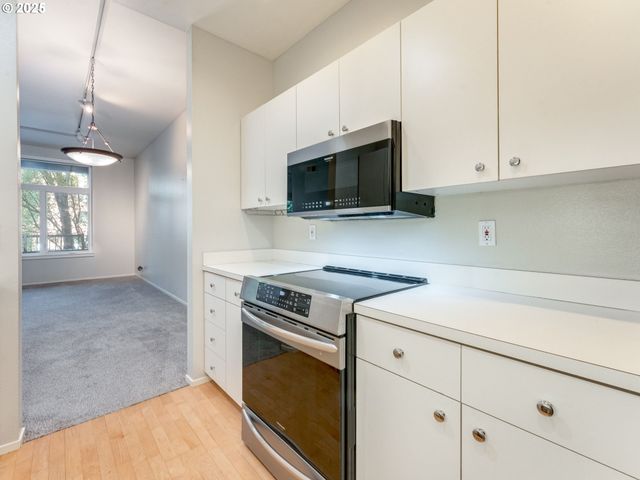 618 Nw 12TH Ave 306, Portland, OR 97209