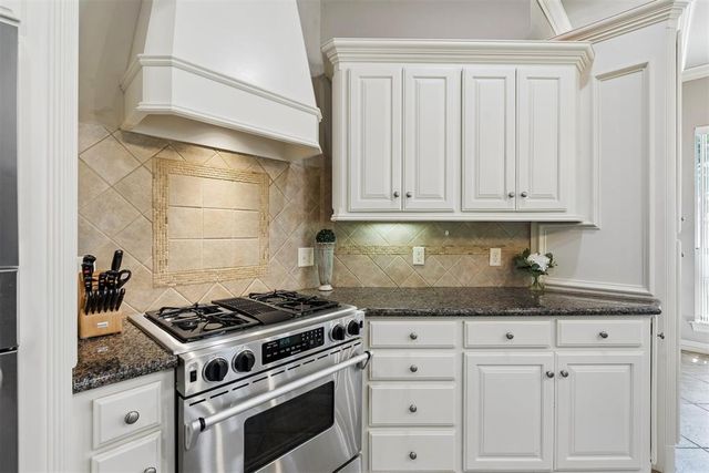 16800 Rugosa Rose Drive, Edmond, OK 73003