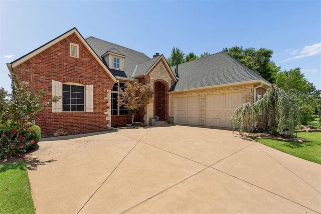 16800 Rugosa Rose Drive, Edmond, OK 73003