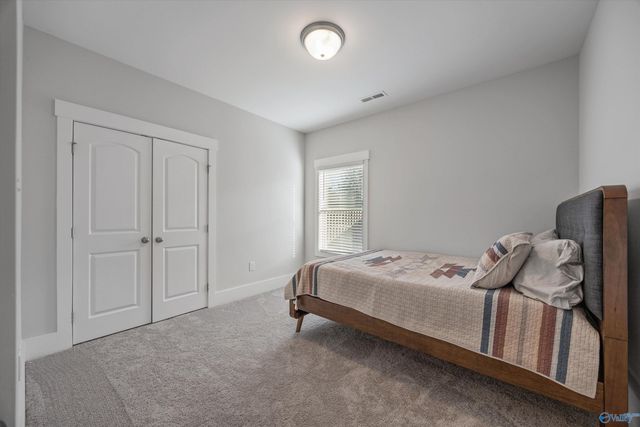 9105 Ohms Circle, Owens Cross Roads, AL 35763