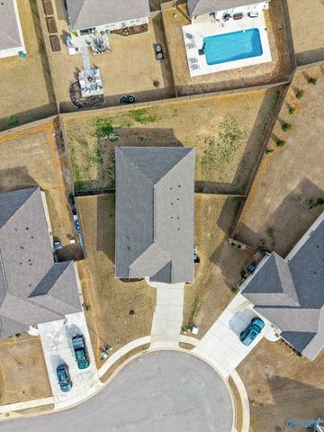 9105 Ohms Circle, Owens Cross Roads, AL 35763