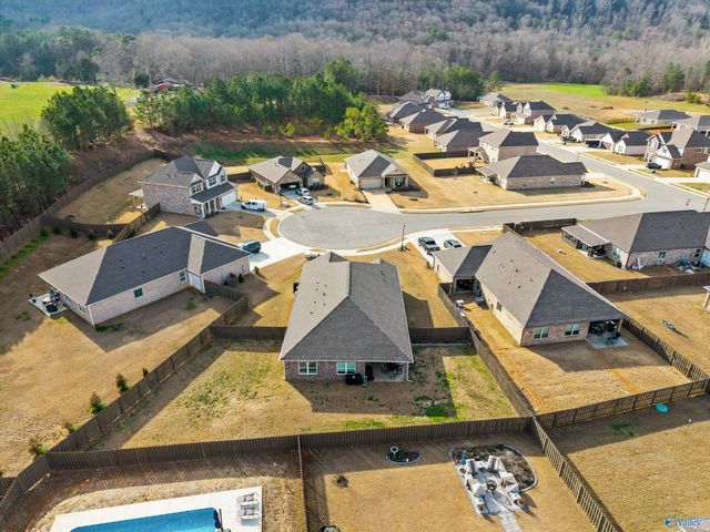 9105 Ohms Circle, Owens Cross Roads, AL 35763