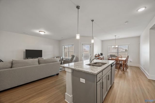 9105 Ohms Circle, Owens Cross Roads, AL 35763