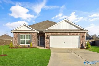 9105 Ohms Circle, Owens Cross Roads, AL 35763