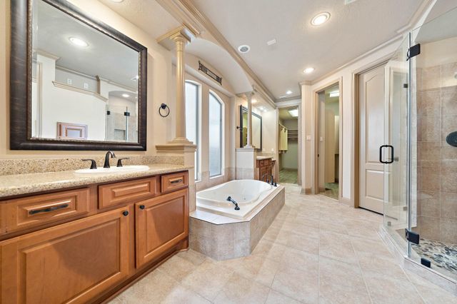 10015 Cinco Ridge Drive, Katy, TX 77494