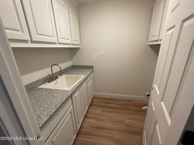 537 Patrick Farms Drive, Pearl, MS 39208