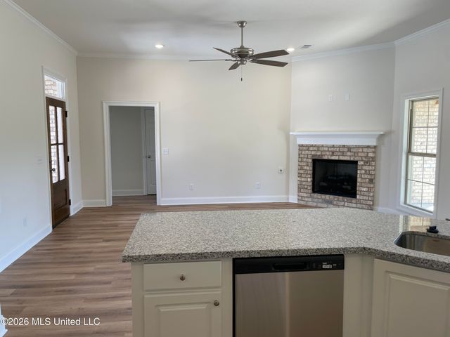 537 Patrick Farms Drive, Pearl, MS 39208