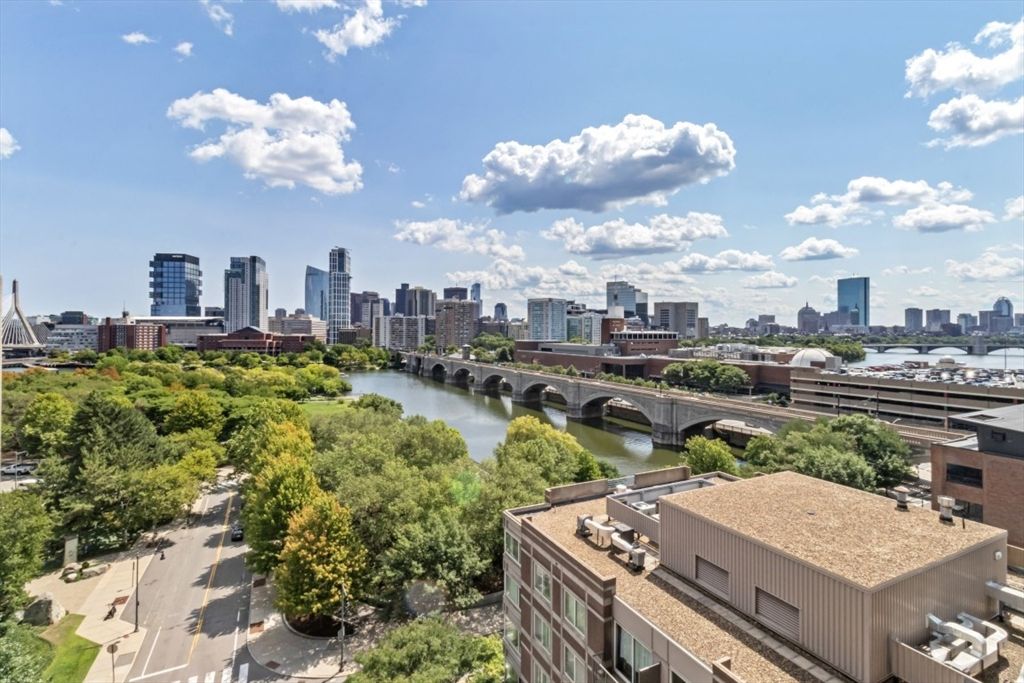 8 Museum Way 1104, Cambridge, MA 02141