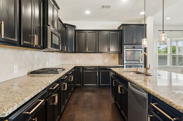 1549 Westborough Drive, Northlake, TX 76226