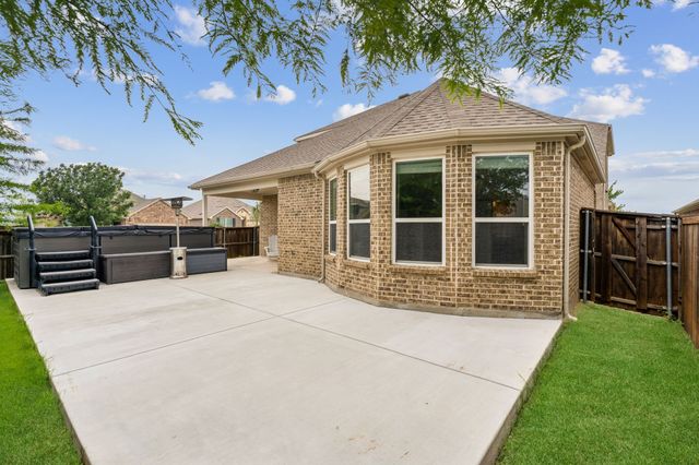 1549 Westborough Drive, Northlake, TX 76226