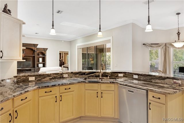 3428 N Bravo Drive, Beverly Hills, FL 34465