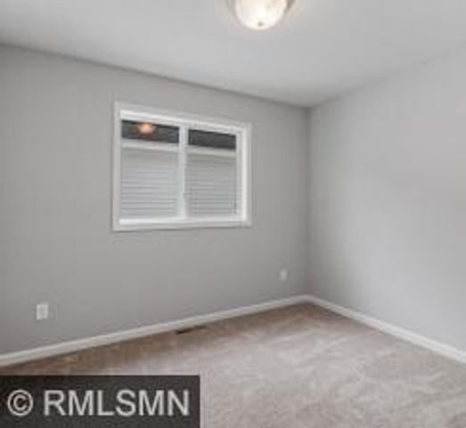 10548 Goodwin Avenue S, Cottage Grove, MN 55016