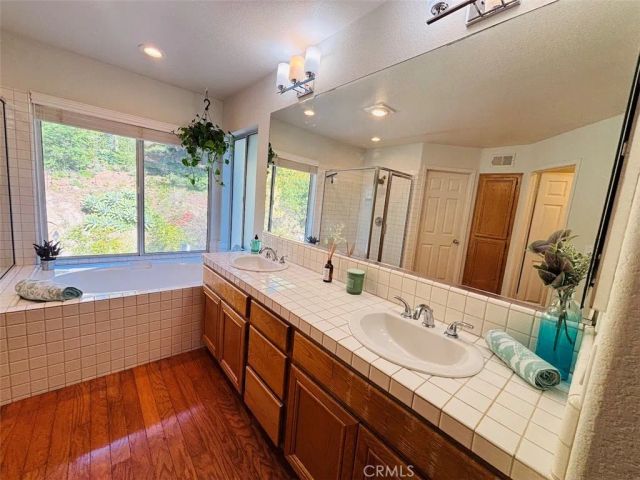 2114 Laura Drive, Escondido, CA 92027