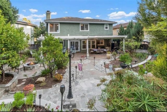 2114 Laura Drive, Escondido, CA 92027