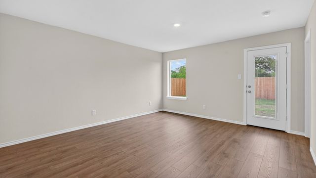 3306 Twilight Trail, Talty, TX 75126