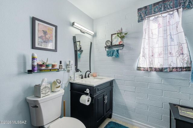 373 S Paseo Sarta Apt B, Green Valley, AZ 85614