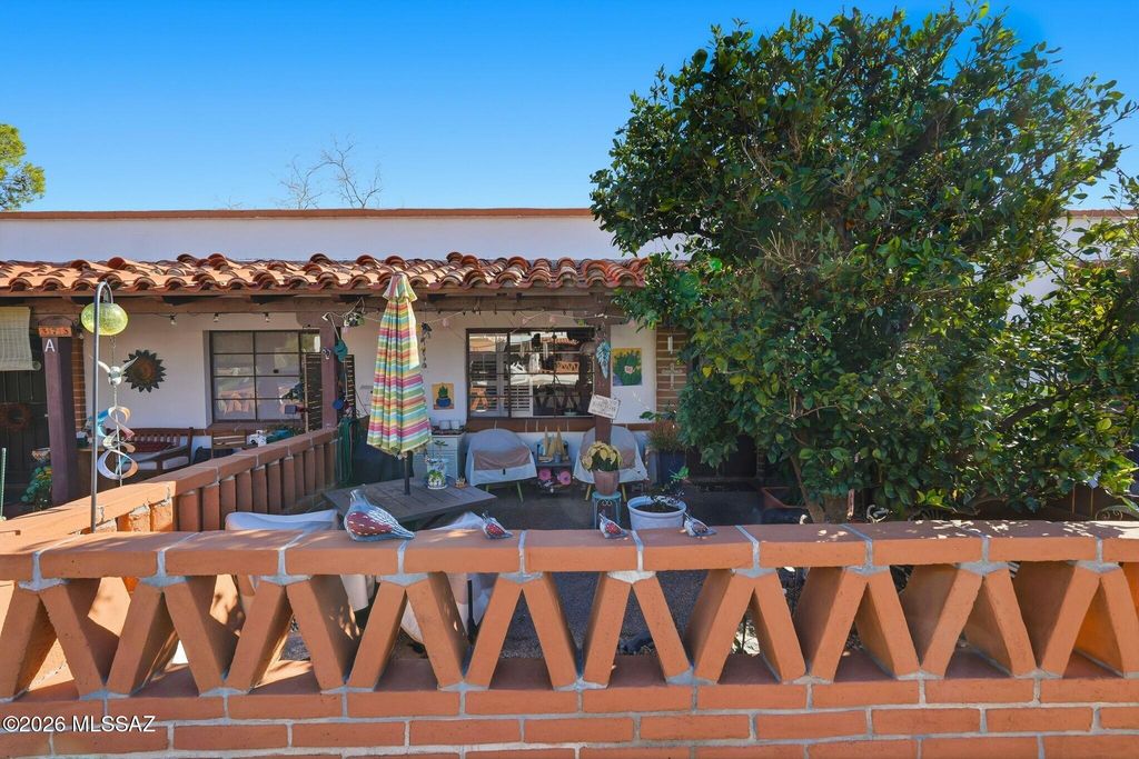 373 S Paseo Sarta Apt B, Green Valley, AZ 85614