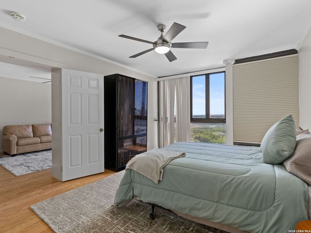 7701 Wurzbach Rd Apt 1105, San Antonio, TX 78229