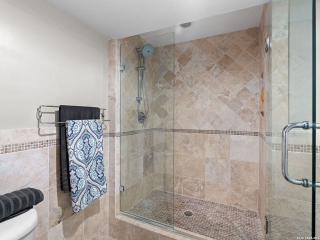 7701 Wurzbach Rd Apt 1105, San Antonio, TX 78229