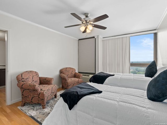 7701 Wurzbach Rd Apt 1105, San Antonio, TX 78229