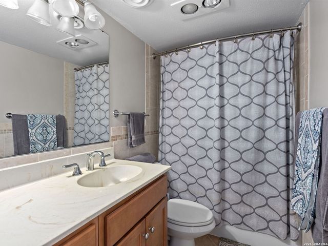 7701 Wurzbach Rd Apt 1105, San Antonio, TX 78229