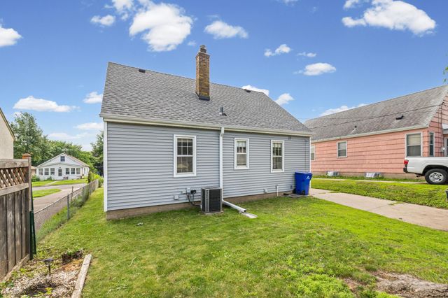 1125 Farrington Street, Saint Paul, MN 55117
