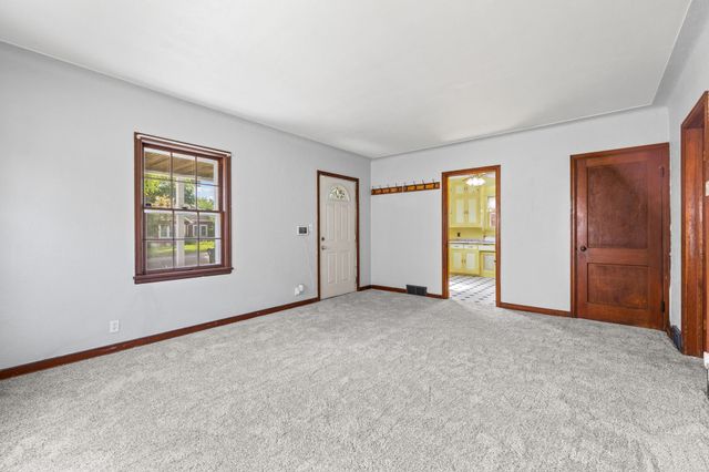 1125 Farrington Street, Saint Paul, MN 55117