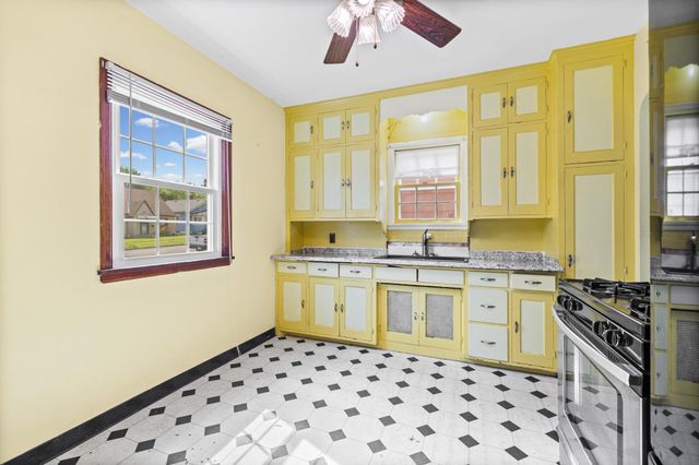1125 Farrington Street, Saint Paul, MN 55117