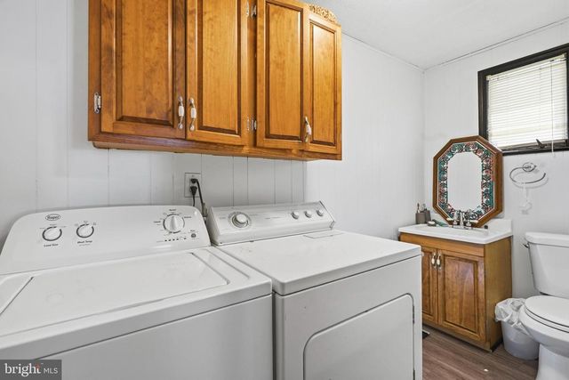 126 S LENOLA RD, Moorestown, NJ 08057