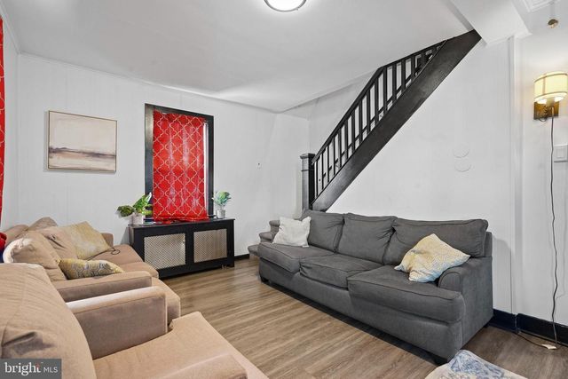 126 S LENOLA RD, Moorestown, NJ 08057