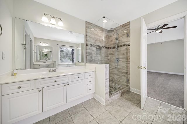 9025 Cambridge Green Drive, Charlotte, NC 28277