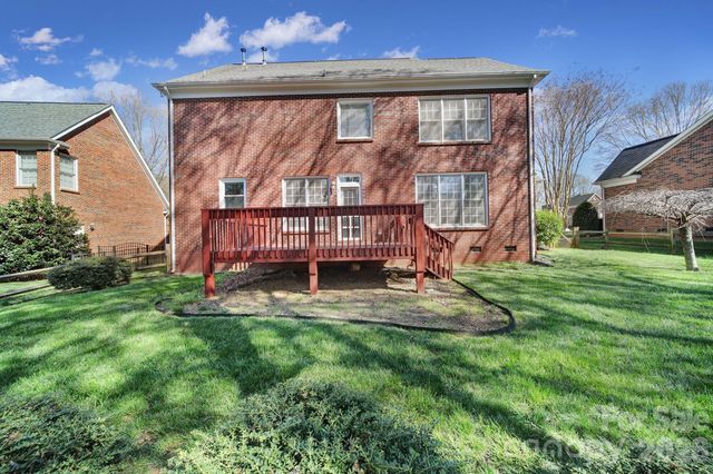 9025 Cambridge Green Drive, Charlotte, NC 28277