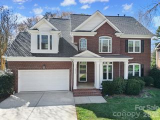 9025 Cambridge Green Drive, Charlotte, NC 28277