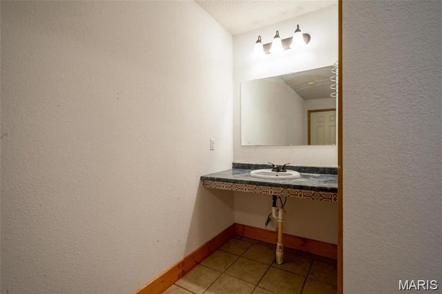 105 N Allen Street, Annapolis, MO 63620