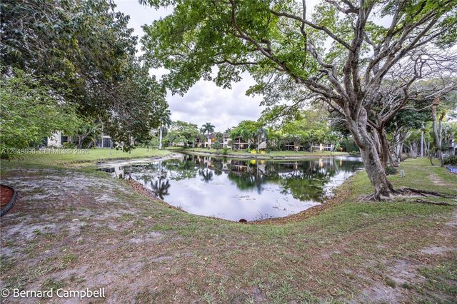 3135 S Carambola Circle S 2368, Coconut Creek, FL 33066