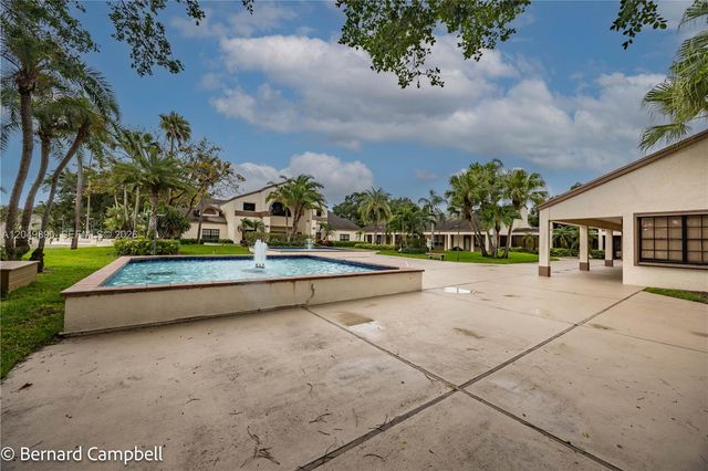 3135 S Carambola Circle S 2368, Coconut Creek, FL 33066