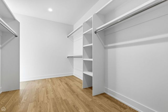 1220 Courtland Avenue, Park Ridge, IL 60068