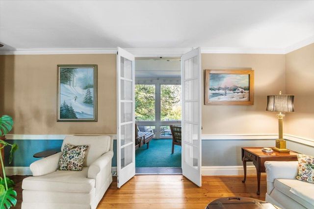 55 Monument Avenue, Bennington, VT 05201